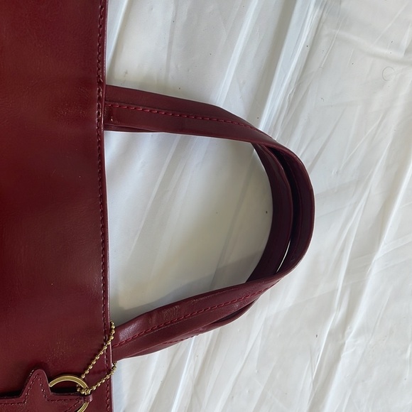 Estée Lauder womens cranberry pocketbook - Picture 4 of 10